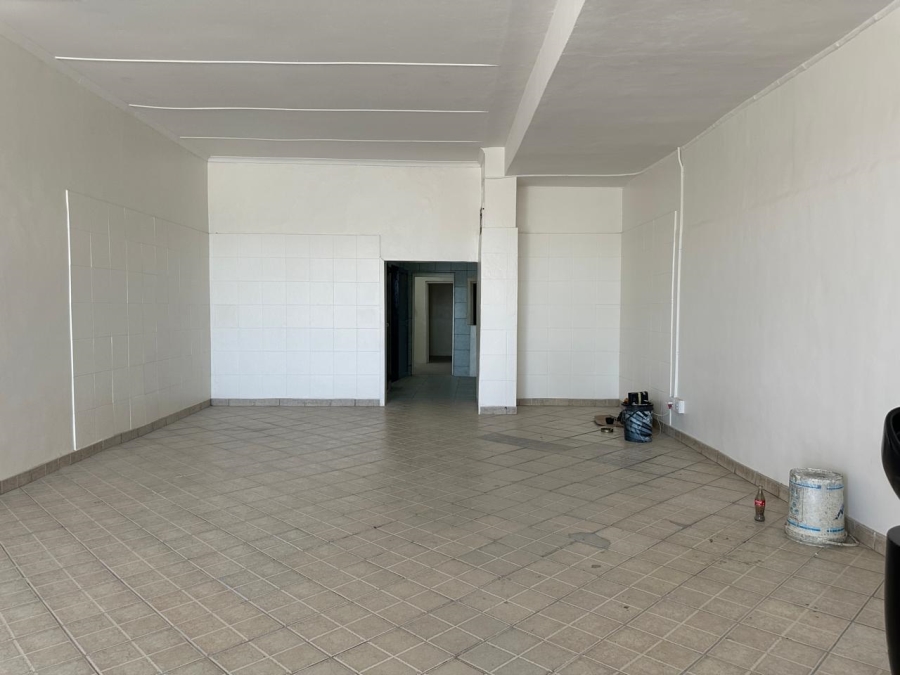 To Let commercial Property for Rent in Eersterivier Western Cape